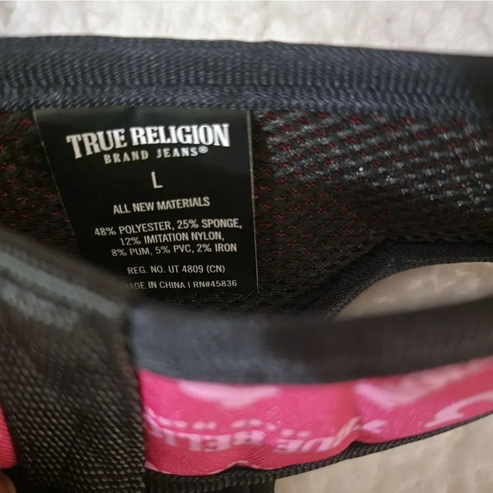 🆕️🐕‍🦺 True Religion Pet Harness, Size L - Pink